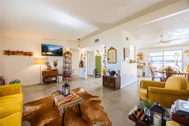 61503 Sunburst, Joshua Tree, CA 92252
