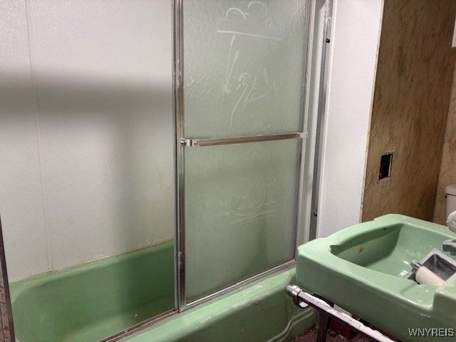 4374 East River Road, Grand Island, NY 14072