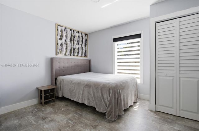 12845 SW 72nd Ter, Miami, FL 33183