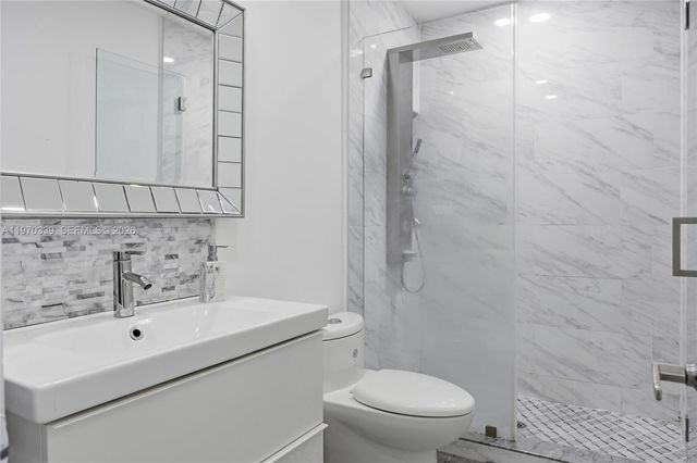 12845 SW 72nd Ter, Miami, FL 33183