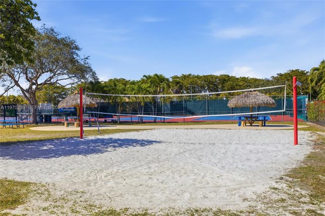 12845 SW 72nd Ter, Miami, FL 33183