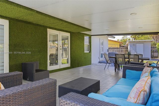 12845 SW 72nd Ter, Miami, FL 33183