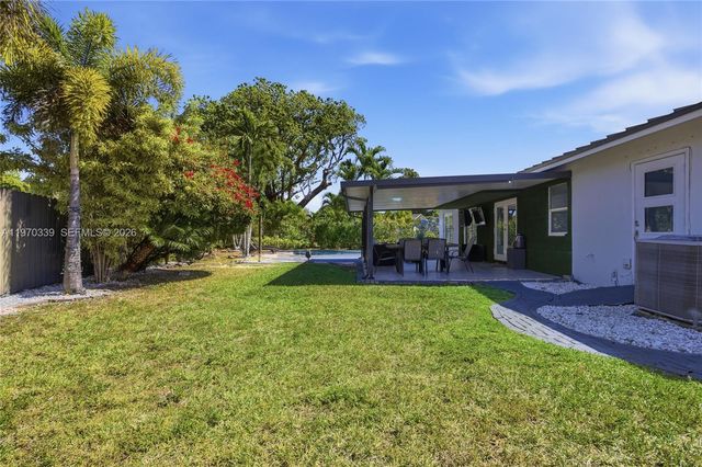 12845 SW 72nd Ter, Miami, FL 33183