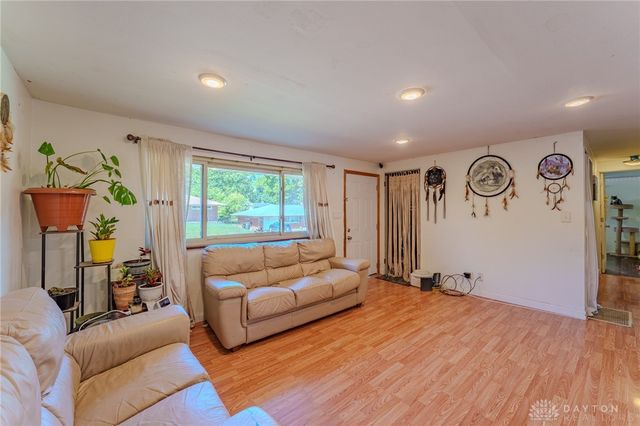 626 Upland Drive, Dayton, OH 45449