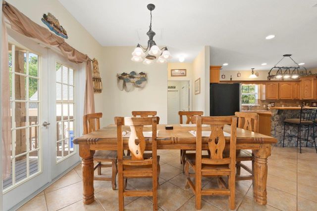 405 SE Salerno Road, Stuart, FL 34997