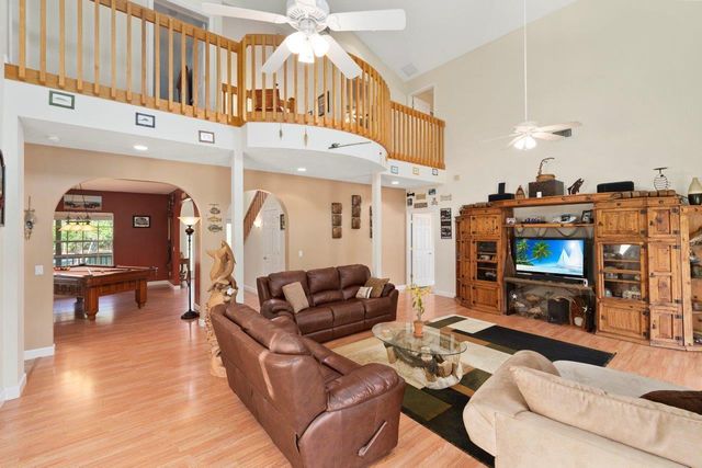 405 SE Salerno Road, Stuart, FL 34997