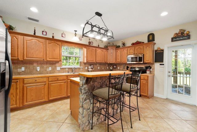 405 SE Salerno Road, Stuart, FL 34997