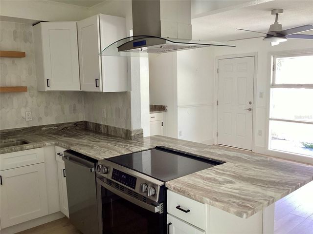 2370 BAHIA VISTA STREET, Sarasota, FL 34239