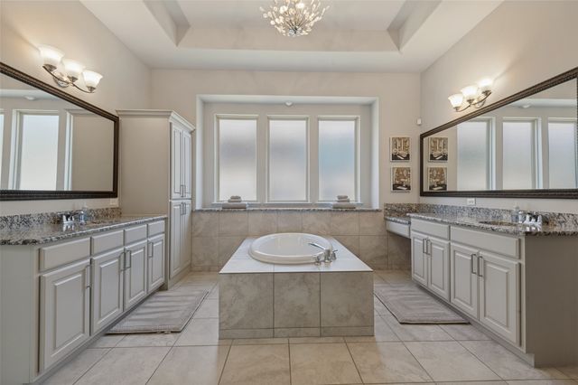 6822 Historic View, Dallas, TX 75236