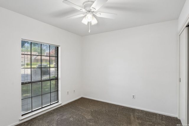 8706 Golden View, Windcrest, TX 78239