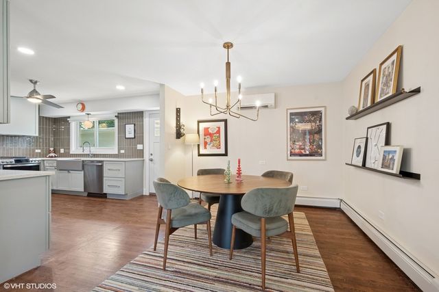 3415 Ralmark Lane, Glenview, IL 60026