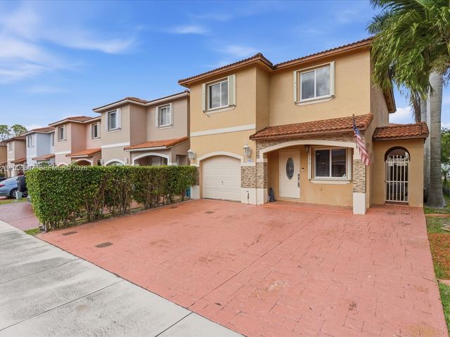 5982 SW 162nd Ct, Miami, FL 33193