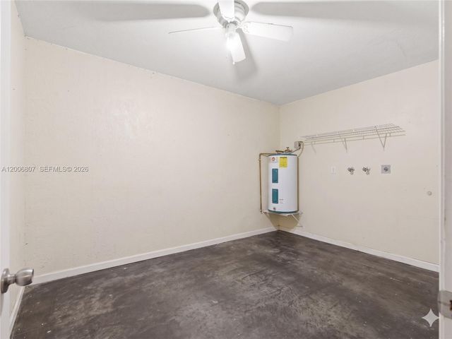 5982 SW 162nd Ct, Miami, FL 33193