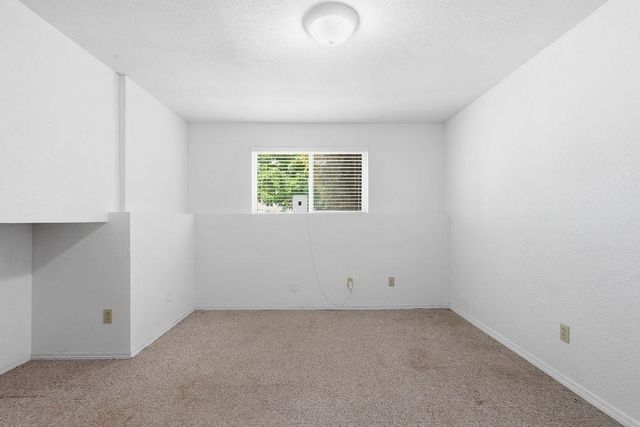 704 S Fairchild St, Medical Lake, WA 99022