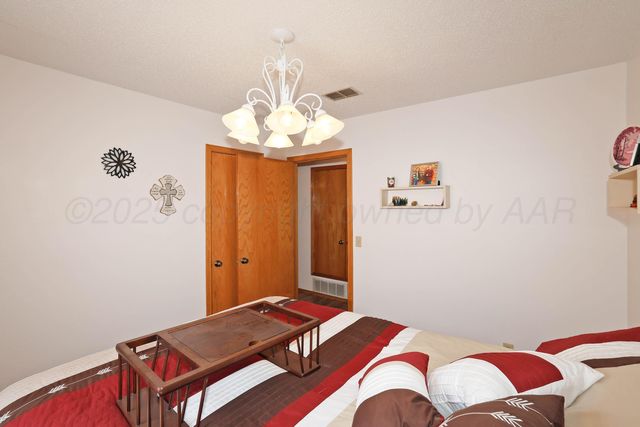 1320 MONTCLAIR Drive, Amarillo, TX 79124