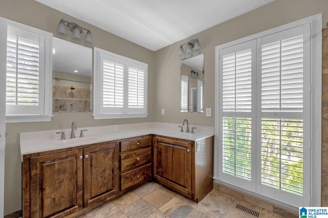 6025 WOODVALE COURT, Helena, AL 35080