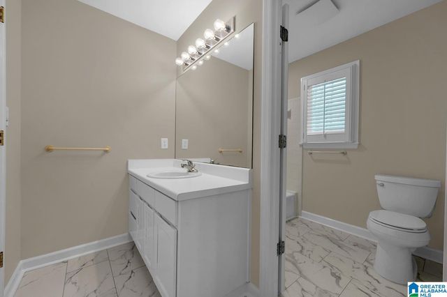 6025 WOODVALE COURT, Helena, AL 35080