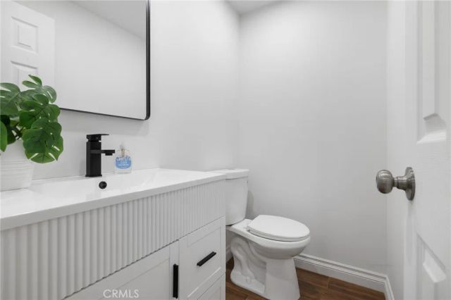 10607 Whitegate Avenue, Sunland, CA 91040