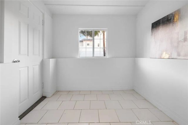 10607 Whitegate Avenue, Sunland, CA 91040