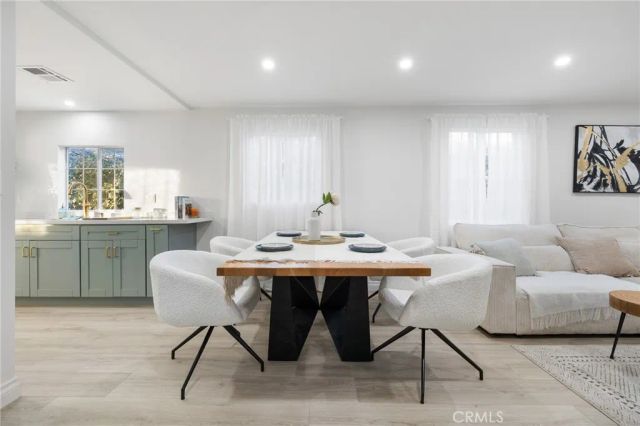 10607 Whitegate Avenue, Sunland, CA 91040