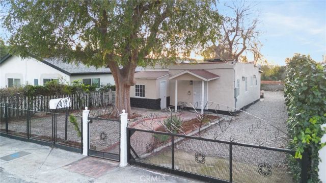 10607 Whitegate Avenue, Sunland, CA 91040