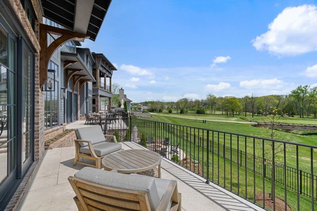 7212 Shagbark Ln, College Grove, TN 37046