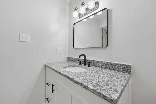 6900 Nichols Lane, Johnstown, OH 43031