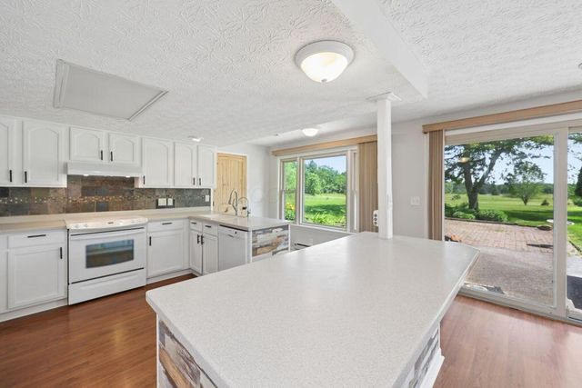 6900 Nichols Lane, Johnstown, OH 43031