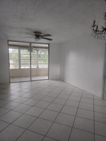 9301 LIME BAY Boulevard 306, Tamarac, FL 33321