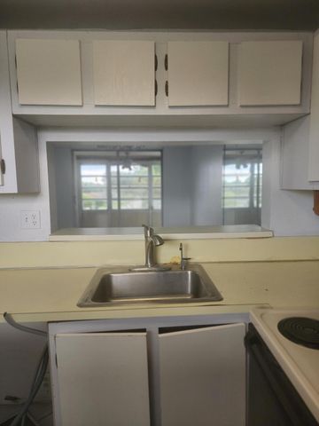 9301 LIME BAY Boulevard 306, Tamarac, FL 33321