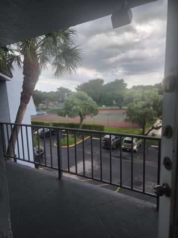 9301 LIME BAY Boulevard 306, Tamarac, FL 33321