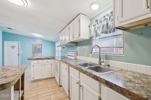 44014 APACHE Trail, Callahan, FL 32011