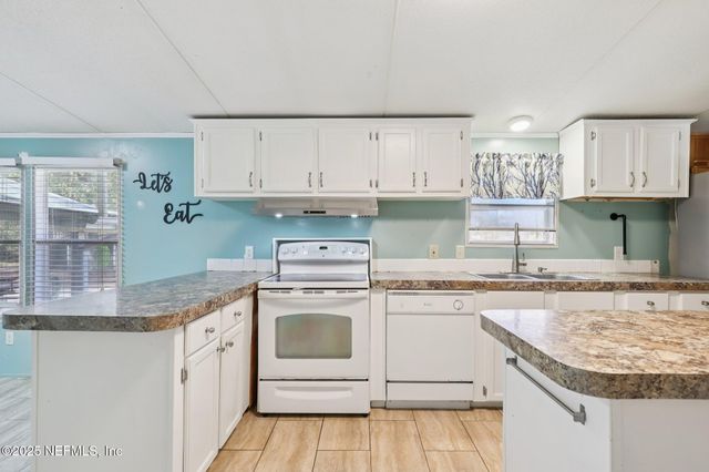 44014 APACHE Trail, Callahan, FL 32011