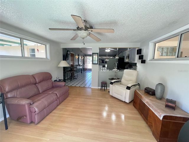 6944 LARCHMONT AVE, New Port Richey, FL 34653
