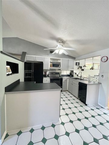 6944 LARCHMONT AVE, New Port Richey, FL 34653