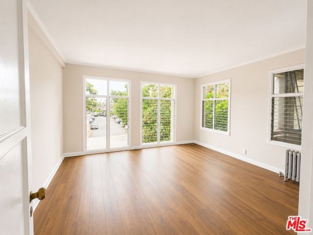 634 S Gramercy Place 200, Los Angeles, CA 90005