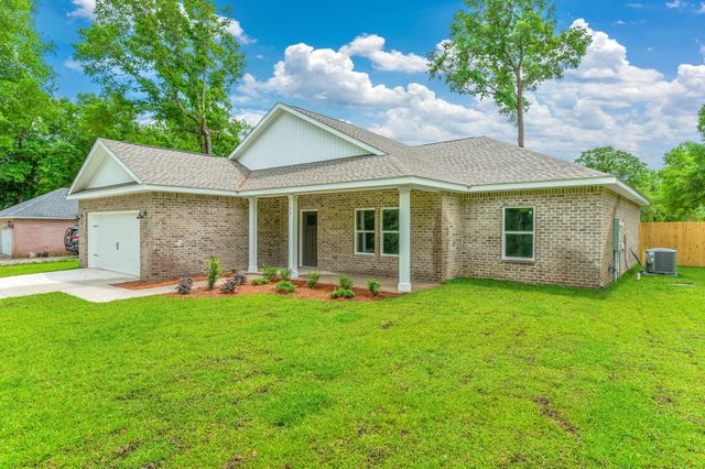 109 Par Court, Crestview, FL 32536