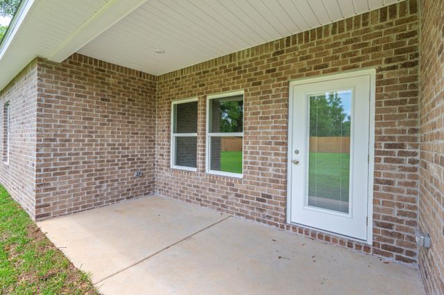 109 Par Court, Crestview, FL 32536