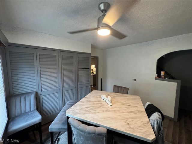 7696 Laumer Avenue, Cleveland, OH 44105