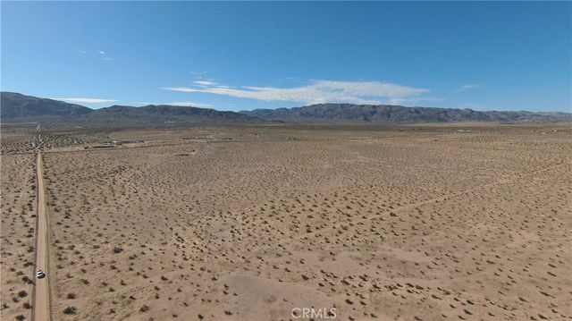 5422 Pinto Mountain Road, 29 Palms, CA 92277