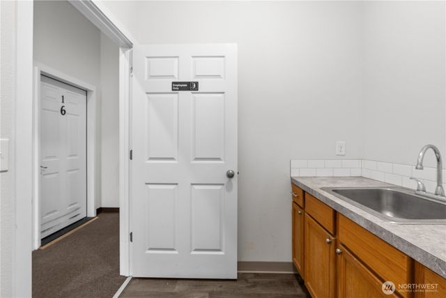 1101 Pacific Avenue N, Long Beach, WA 98631