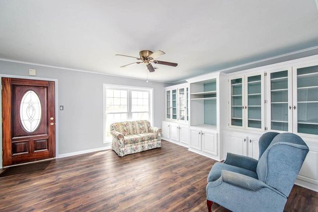 1344 Tiger Dr, Thibodaux, LA 70301