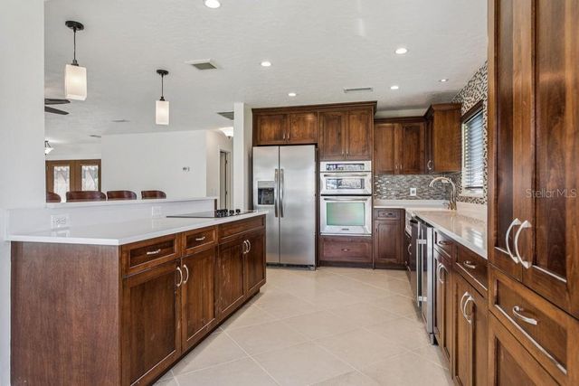 3734 TOPSAIL TRAIL, New Port Richey, FL 34652