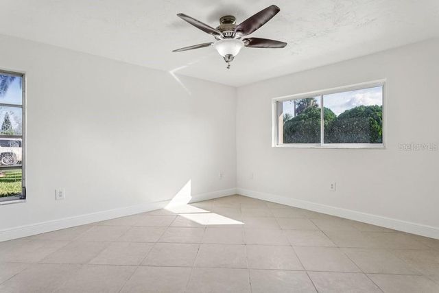 3734 TOPSAIL TRAIL, New Port Richey, FL 34652