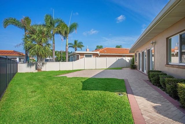 3734 TOPSAIL TRAIL, New Port Richey, FL 34652