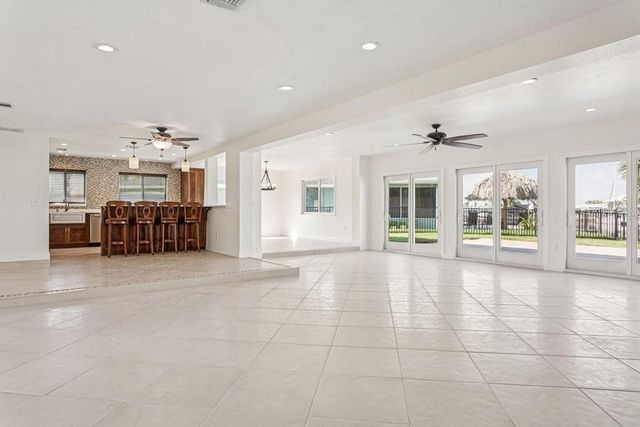 3734 TOPSAIL TRAIL, New Port Richey, FL 34652