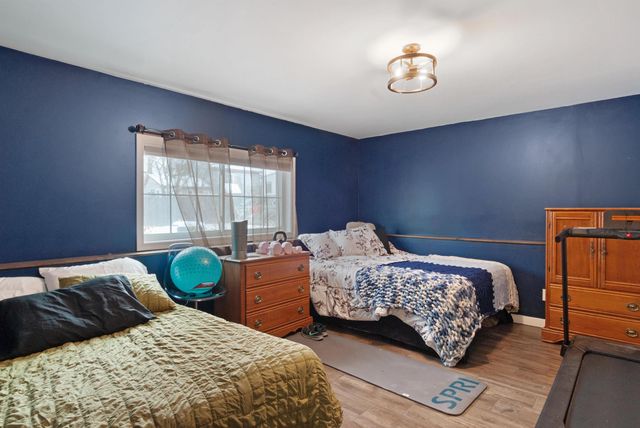 32 Mechanic Street, Farmington, NH 03835