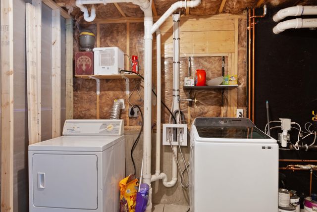 32 Mechanic Street, Farmington, NH 03835