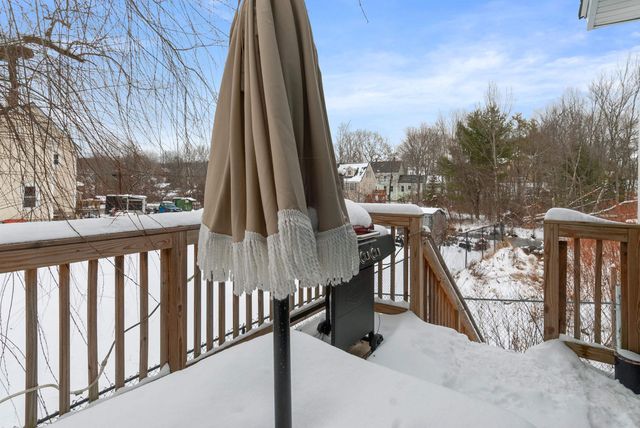 32 Mechanic Street, Farmington, NH 03835