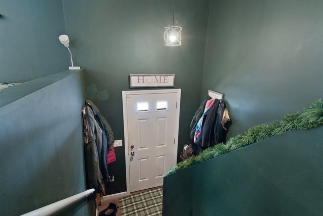 32 Mechanic Street, Farmington, NH 03835